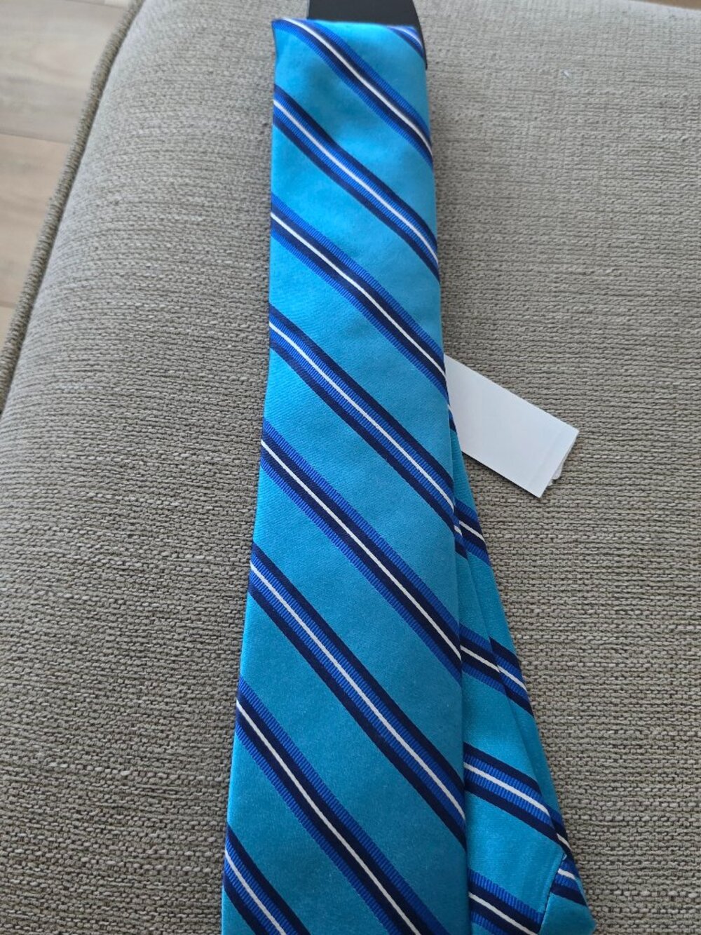 TED BAKER London Men's 100% Silk Tie ~ Blue Stripe $79.50 New NWT NICE